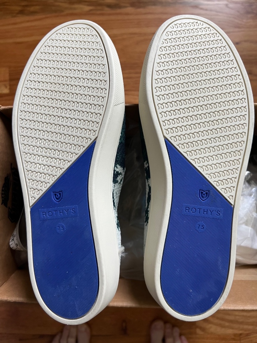 Rothy’s slip on sneaker/loafers seaform green,retired, women’s 7.5 - Picture 2 of 16